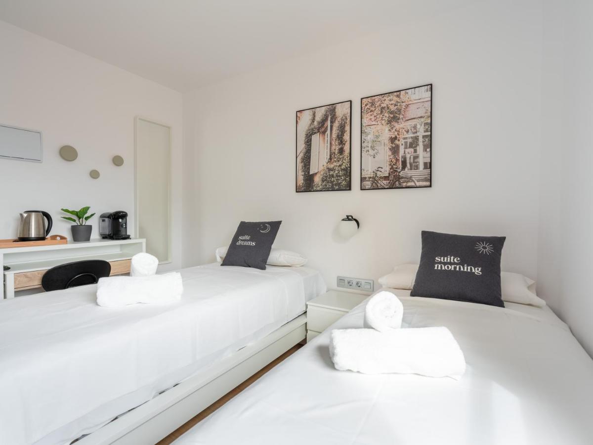 Limehome Barcelona Carrer De Fontcoberta - Digital Access Exterior photo